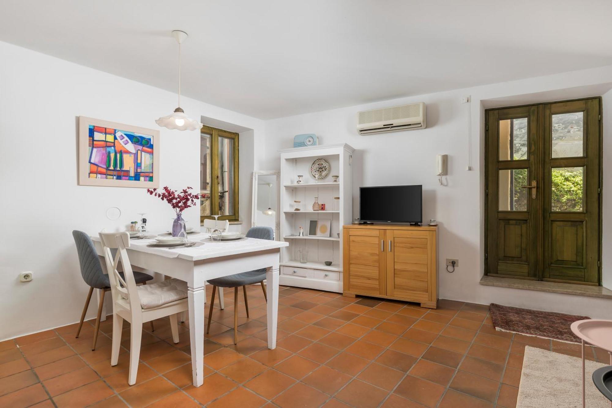 Dei Fiori Apartments Ровин Екстериор снимка